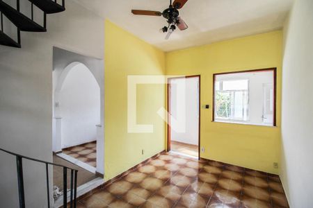 Sala de apartamento para alugar com 3 quartos, 170m² em Vila Emil, Mesquita