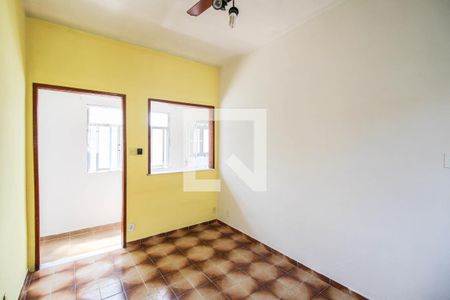 Sala de apartamento para alugar com 3 quartos, 170m² em Vila Emil, Mesquita