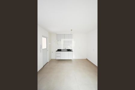 Sala/Cozinha de apartamento para alugar com 2 quartos, 50m² em Vila Gustavo, São Paulo
