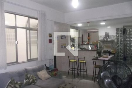 Apartamento à venda com 76m², 2 quartos e 1 vagaSala/Cozinha 