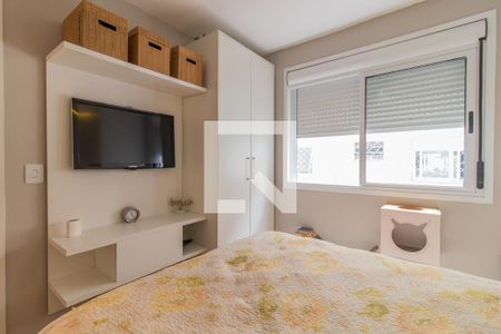 Quarto 1 de apartamento para alugar com 2 quartos, 70m² em Camaquã, Porto Alegre
