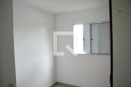 Quarto 1  de apartamento para alugar com 2 quartos, 52m² em Jardim dos Ipês, Cotia
