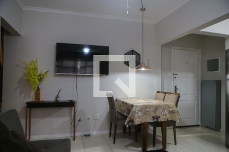 Sala de apartamento para alugar com 1 quarto, 60m² em Gonzaga, Santos