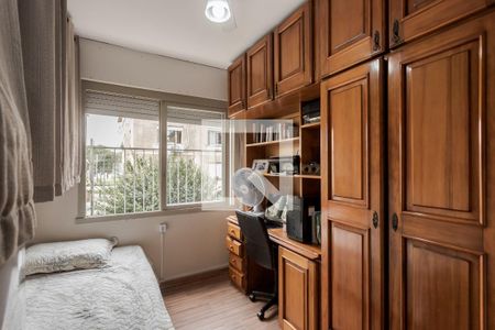 Quarto 2 de apartamento à venda com 2 quartos, 49m² em Rubem Berta, Porto Alegre