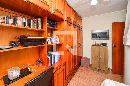 Quarto 2 de apartamento à venda com 2 quartos, 49m² em Rubem Berta, Porto Alegre