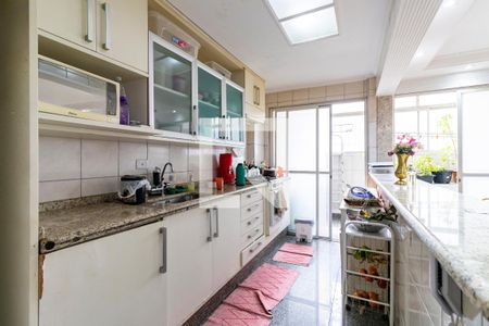 Apartamento à venda com 77m², 1 quarto e 1 vaga Apartamento à venda com 77m², 1 quarto e 1 vagaCozinha