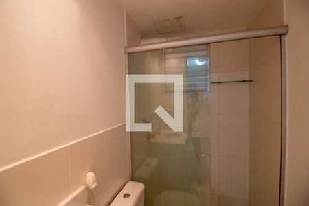 Banheiro de apartamento à venda com 2 quartos, 55m² em Santo Amaro, São Paulo