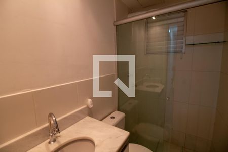 Banheiro de apartamento à venda com 2 quartos, 55m² em Santo Amaro, São Paulo