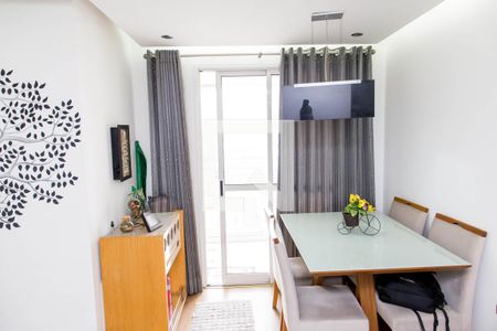 Sala de apartamento para alugar com 3 quartos, 63m² em Piraporinha, Diadema