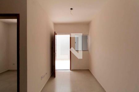 Sala e Cozinha Integrada de apartamento para alugar com 2 quartos, 43m² em Vila Dalila, São Paulo