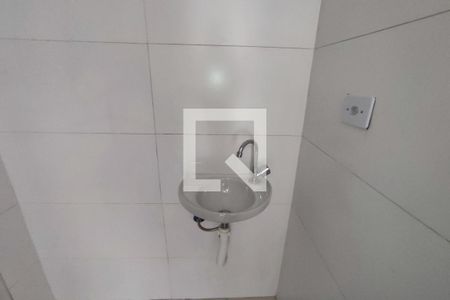 Banheiro de apartamento à venda com 1 quarto, 44m² em Vila Dalila, São Paulo