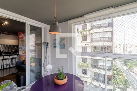 Sacada de apartamento à venda com 1 quarto, 46m² em Paraíso, São Paulo