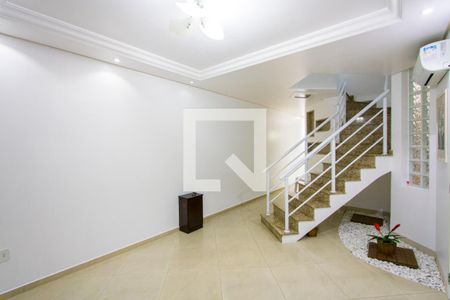 Sala de casa para alugar com 3 quartos, 167m² em Vila Tibiriçá, Santo André