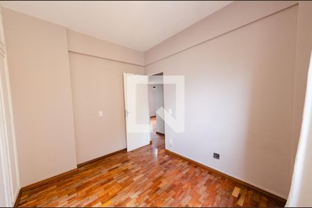 Quarto 2 de apartamento para alugar com 3 quartos, 64m² em Jardim America, Belo Horizonte