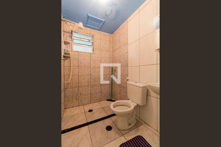 Banheiro de apartamento para alugar com 1 quarto, 37m² em Jardim Santa Terezinha (zona Leste), São Paulo