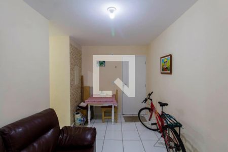 Sala de apartamento para alugar com 1 quarto, 37m² em Jardim Santa Terezinha (zona Leste), São Paulo