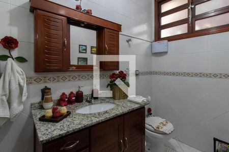Lavabo de casa à venda com 3 quartos, 225m² em Jardim Santa Clara, Guarulhos