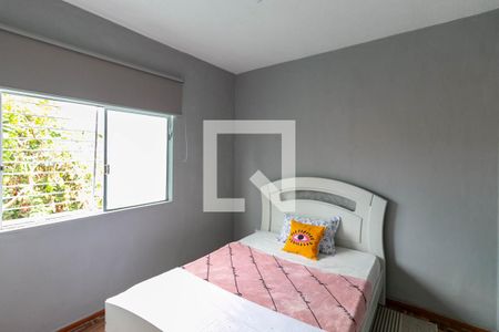 Quarto 2 de apartamento para alugar com 2 quartos, 52m² em Havaí, Belo Horizonte