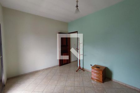 Casa à venda com 157m², 4 quartos e 5 vagas