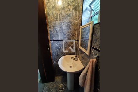 Casa à venda com 157m², 4 quartos e 5 vagas