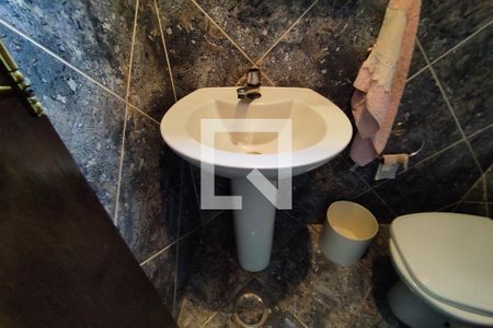 Casa à venda com 157m², 4 quartos e 5 vagas