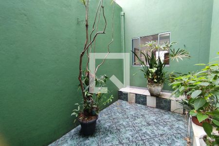 Casa à venda com 157m², 4 quartos e 5 vagas
