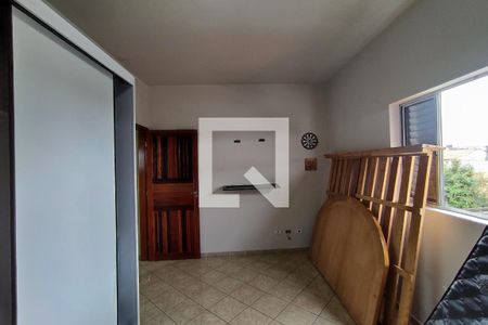 Casa à venda com 157m², 4 quartos e 5 vagas Casa à venda com 157m², 4 quartos e 5 vagasQuarto 2