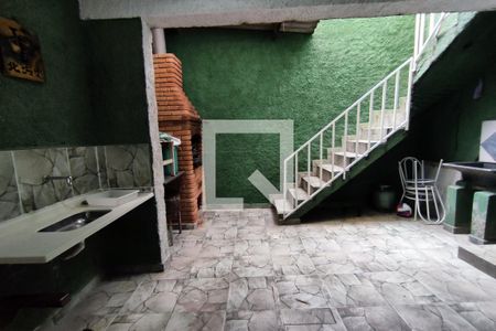 Casa à venda com 157m², 4 quartos e 5 vagas Casa à venda com 157m², 4 quartos e 5 vagasÁrea gourmet/Área de serviço
