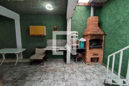 Casa à venda com 157m², 4 quartos e 5 vagas