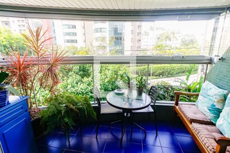 Varanda da Sala de apartamento à venda com 3 quartos, 127m² em Real Parque, São Paulo