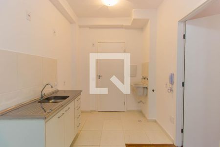 Cozinha/Lavanderia de apartamento para alugar com 1 quarto, 31m² em Vila Tolstoi, São Paulo