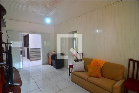 Sala de casa à venda com 3 quartos, 110m² em São Luis, Canoas