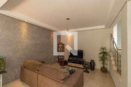 Sala de Estar de casa à venda com 3 quartos, 240m² em Bairro das Palmeiras, Campinas