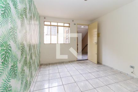 Sala de apartamento para alugar com 2 quartos, 52m² em Parque Santa Rita, São Paulo