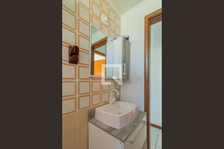 Banheiro de apartamento à venda com 1 quarto, 42m² em Vila João Pessoa, Porto Alegre