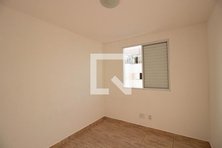 Quarto 2 de apartamento à venda com 3 quartos, 60m² em Itaquera, São Paulo