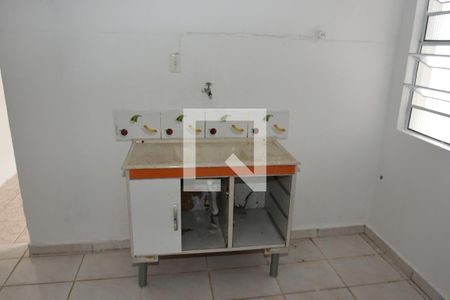 Cozinha de casa para alugar com 1 quarto, 35m² em Jardim Consórcio, São Paulo