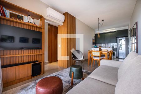 Sala de apartamento à venda com 2 quartos, 60m² em Vila Madalena, São Paulo