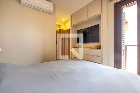 Suíte de apartamento à venda com 2 quartos, 60m² em Vila Madalena, São Paulo