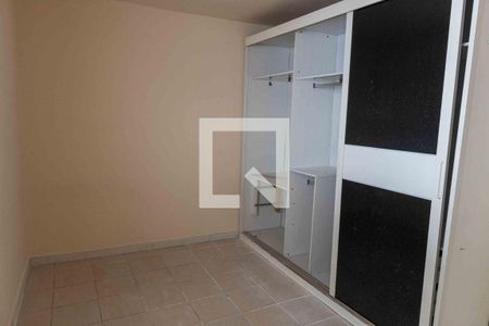 Quarto 1 de casa à venda com 2 quartos, 60m² em Engenhoca, Niterói