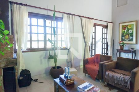 sala de casa de condomínio à venda com 3 quartos, 320m² em Vila do Ouro, Nova Lima