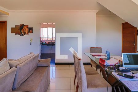 Sala de apartamento à venda com 3 quartos, 150m² em Santa Inês, Belo Horizonte