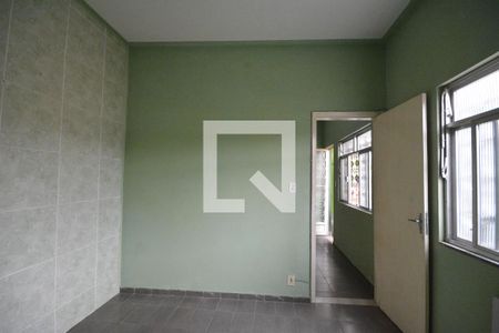 Quarto 1 de apartamento para alugar com 1 quarto, 50m² em Irajá, Rio de Janeiro