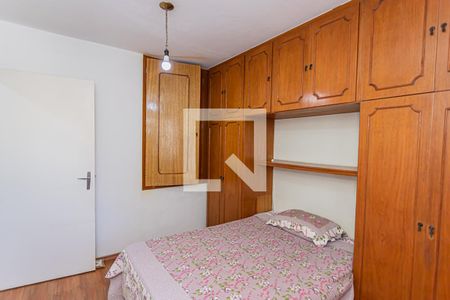 Quarto 1 de casa para alugar com 3 quartos, 84m² em Jardim Mangalot, São Paulo