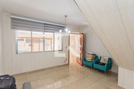 Sala de casa para alugar com 3 quartos, 84m² em Jardim Mangalot, São Paulo