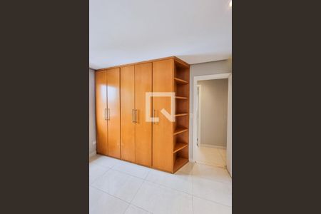 Suíte de apartamento para alugar com 3 quartos, 110m² em Jardim Esplanada, São José dos Campos