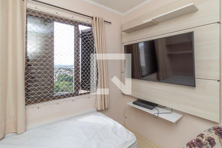 Quarto de apartamento à venda com 3 quartos, 70m² em Sarandi, Porto Alegre