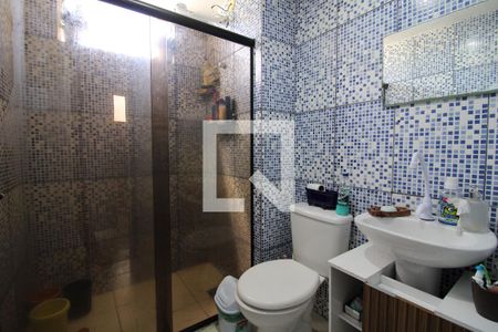 Banheiro de apartamento à venda com 3 quartos, 56m² em Jacarepaguá, Rio de Janeiro