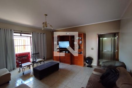 Sala de casa para alugar com 4 quartos, 200m² em Ribeirânia, Ribeirão Preto