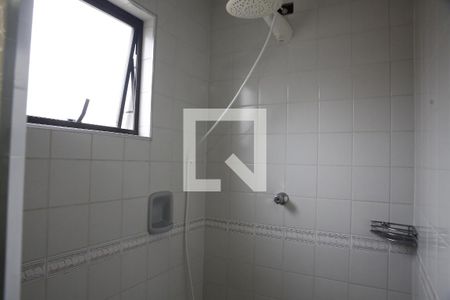 Banheiro de apartamento para alugar com 1 quarto, 52m² em Aviação, Praia Grande